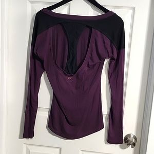 Athletic women's top cut out back with lace size medium